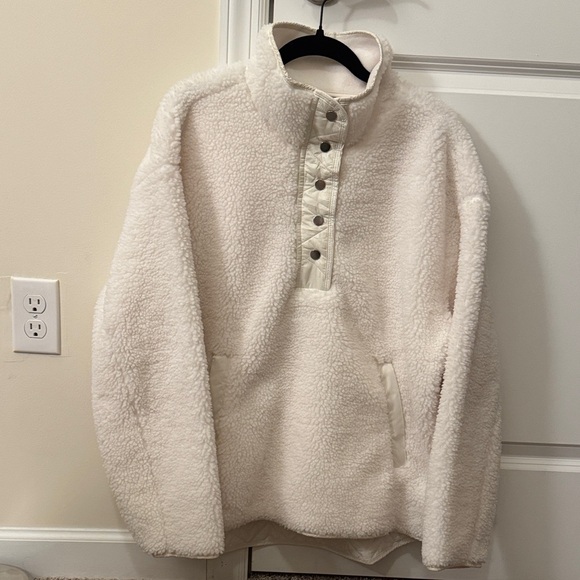 Athleta Cozy Snap Sherpa Sweatshirt Magnolia White Size Large - Picture 6 of 10